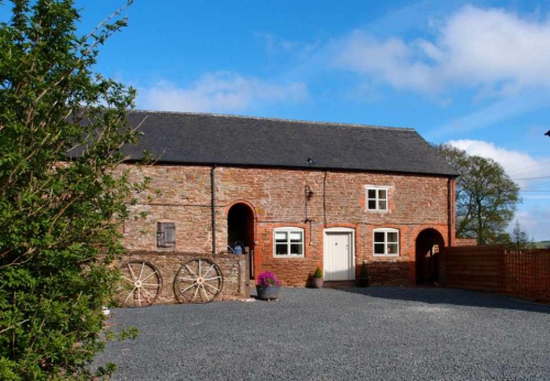 Outside Self Catering Family Farm Cottage in Craven Arms Shropshire